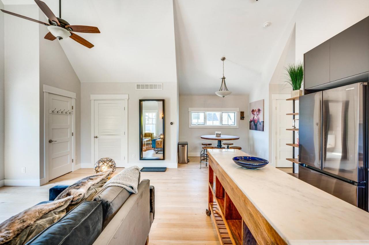 Sleek Westminster Home, 14 Mi To Downtown Denver! Ngoại thất bức ảnh
